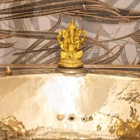 Apartment Cozy At Vatican Stpeter's Dome Shade *